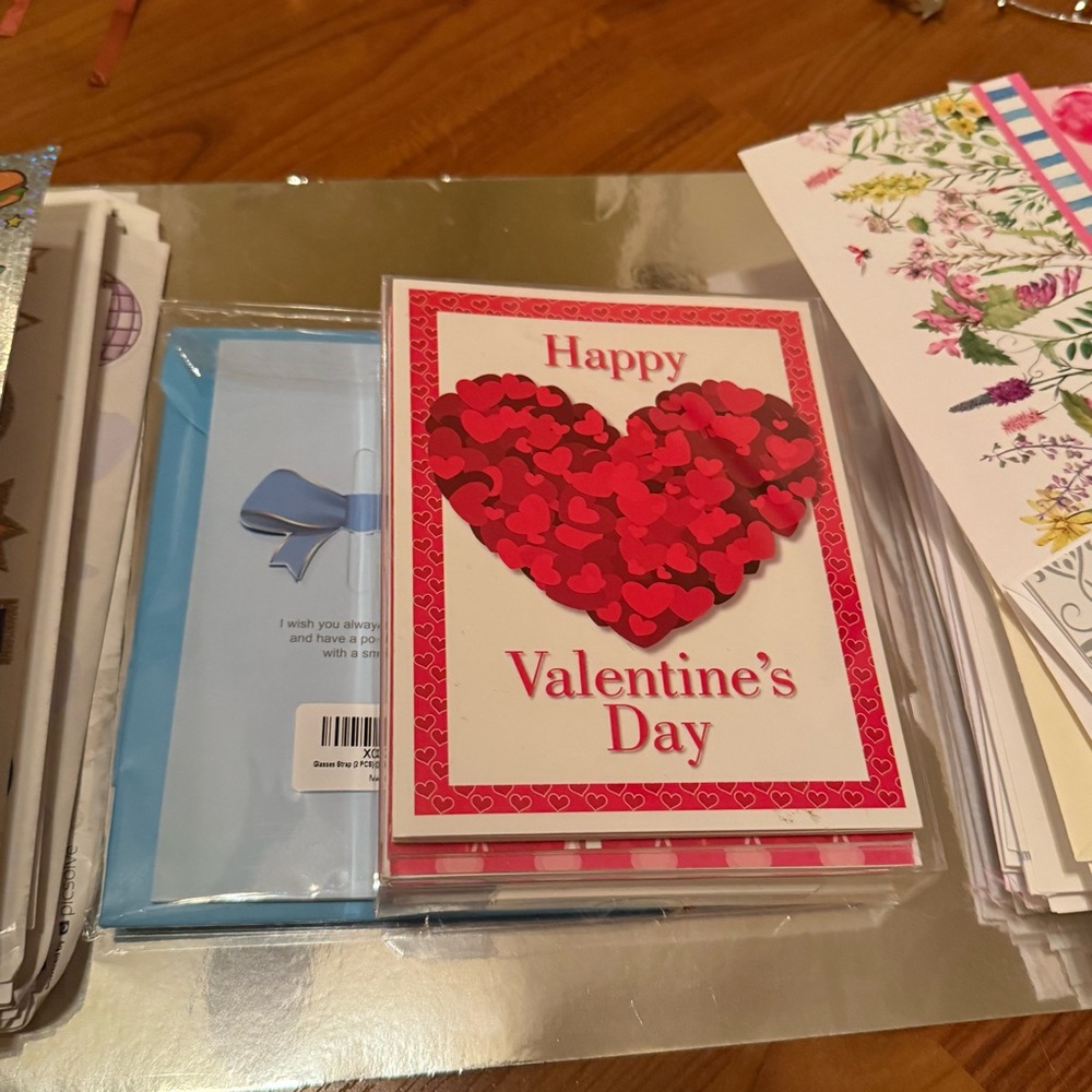 Random Cards, Party, Scrapbook Supplies - Picture 5 of 16